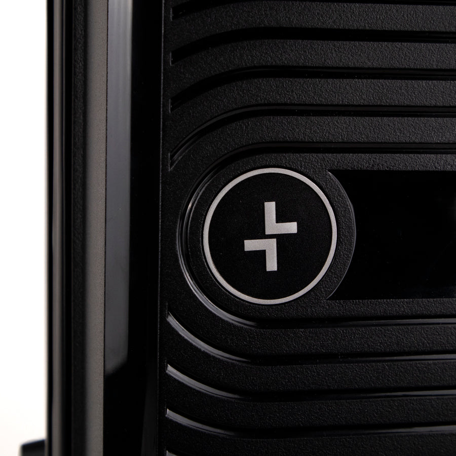 Tracker Dynamo DLX Grand