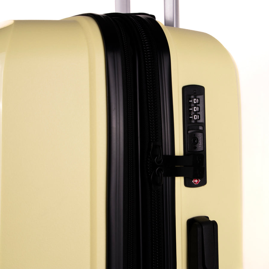 Tracker Dynamo DLX Grand