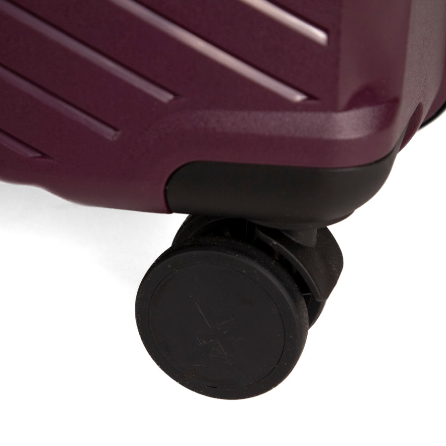 Tracker Dynamo DLX Grand